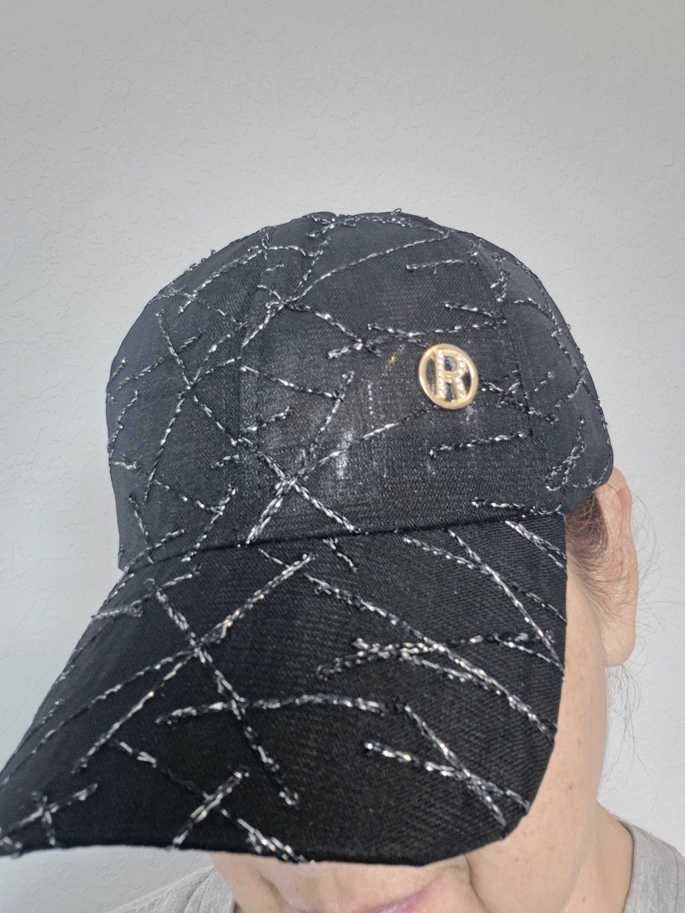 Black Embroidered Cap - Picture 3 of 5